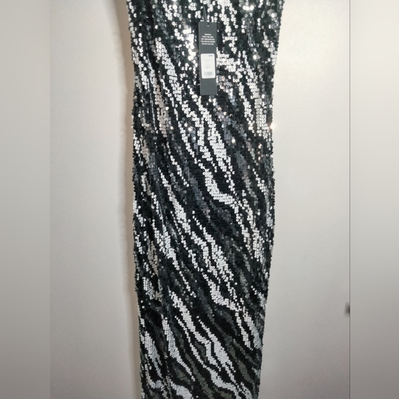 Fashion Nova (Size S) Black & White "Selena" Fully Sequin Maxi Dress (NEW-NWT) - Picture 5 of 14